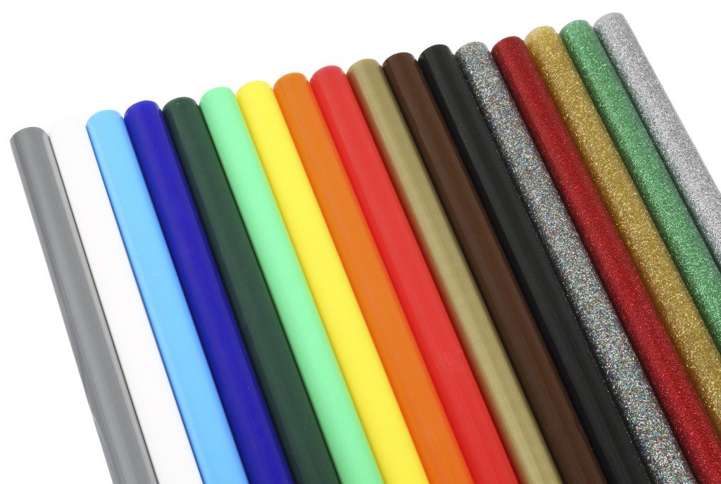 Best Glue Gun & Glue Sticks for Crafters Glue Sticks, Guns, Dots & Hot Melt Adhesives UK