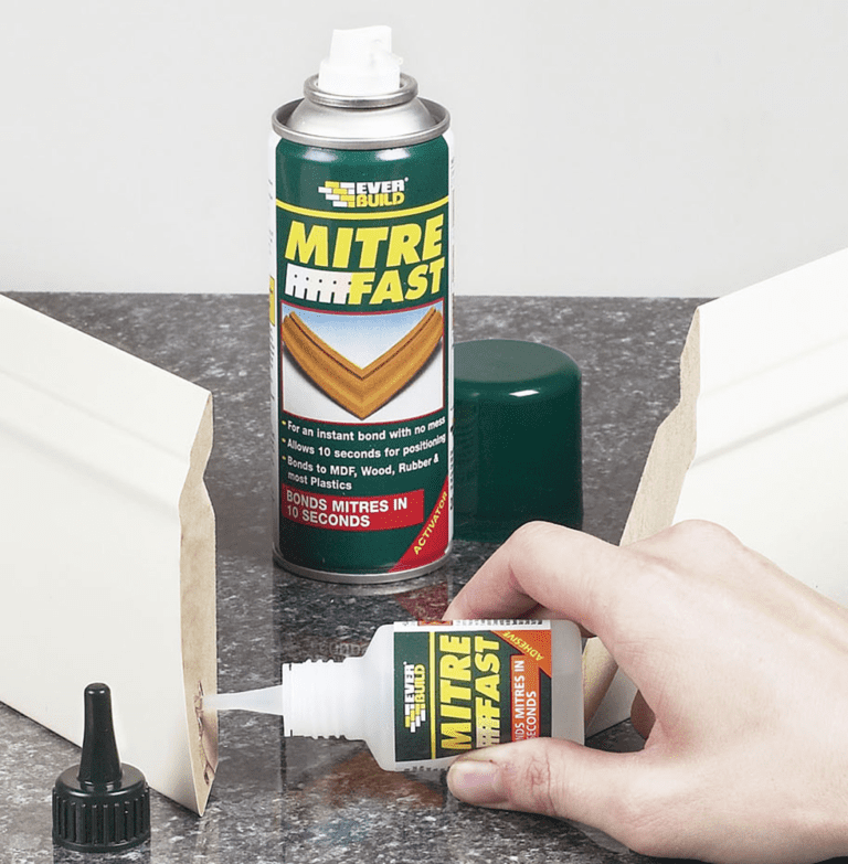 Instant bond for mitre joints with Mitre Fast Glue Sticks, Guns, Dots