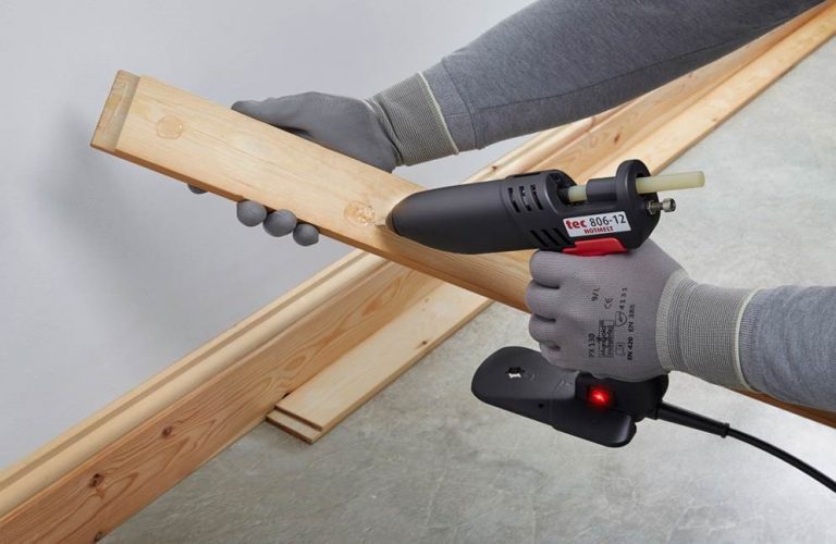 What’s the best glue stick? Glue Sticks, Guns, Dots & Hot Melt